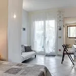 Un Angolo Nel A *