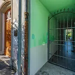 Un Angolo Nel A Apartamento